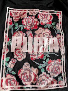 PUMA Floral T-Shirt 👕 - free delivery 🚚