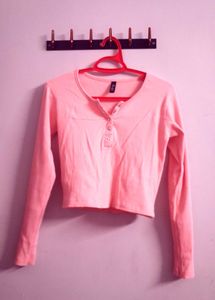 🎀Pink Ribbed Henley Crop Top🎀