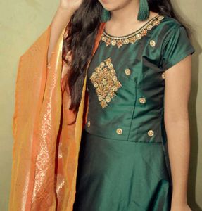 Elegant frock with Orange Dupatta and leggings Set