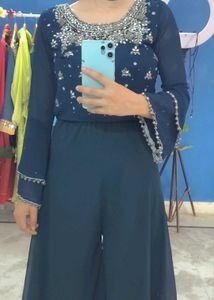 sarara blouse and sarg 3 pics totally hand work