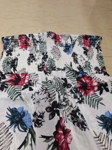 Floral Print Strapless Top &amp; Shorts Set