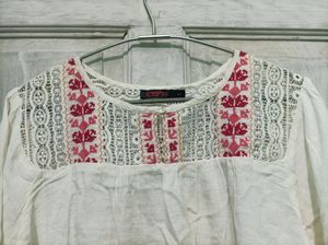 Casual Top🤍