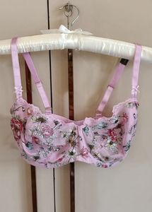NEW VS Floral Embroidered Balconette Bra