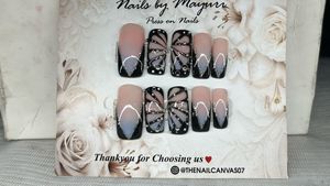 Butterfly Press-On Nails Set