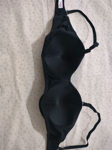 Padded Bra + Pilgrim Cream Combo