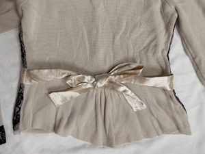 Elegant Lace Trim Cardigan