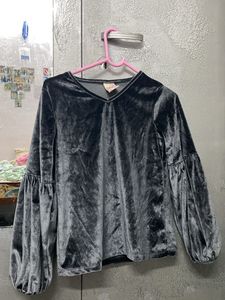 Velvet V-Neck Puff Sleeve Top