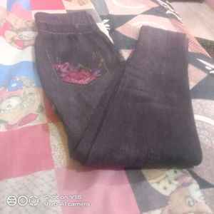 2 Floral Print Leggings 8 t0 10yrs