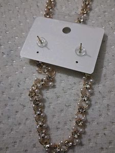 Elegant Pearl &amp; Crystal Jewellery Set