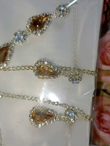 Elegant Rhinestone Necklace and Earring Set