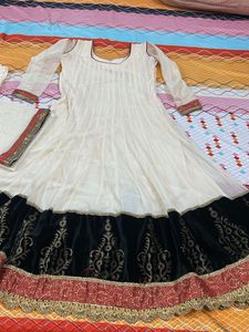Elegant Anarkali Kurta Set with Dupatta