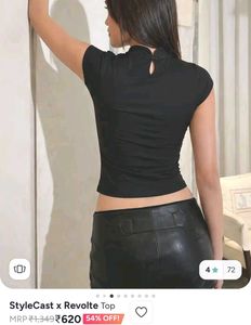 black keyhole top