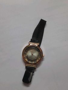 Elegant Black &amp; Gold Women's Watch