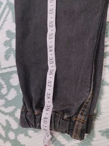 (size -44-46 )Black Casual Jagger jeans