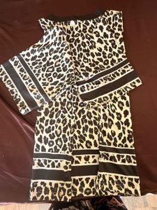 Leopard Print "BOSTON 98" T-Shirt