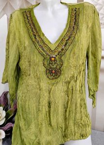 Embellished Green Y2k kurti 20s vibe.