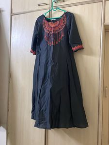 Embroidered Kurta