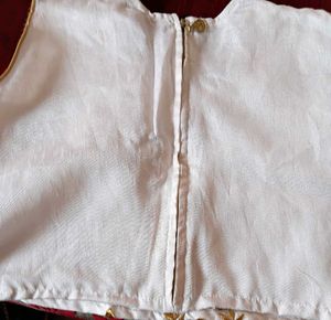 Elegant crop top with Golden Embroidery