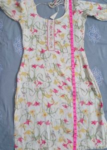 Vibrant Pink &amp; Floral Kurta Set
