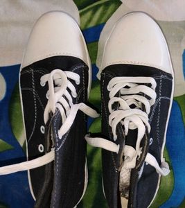 Stylish Black &amp; White Boots