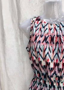 Geometric Print Sleeveless Mini Dress