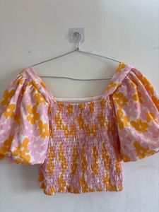Retro Floral Puff Sleeve Top