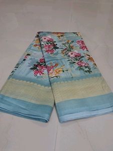 New Beautiful Floral Print Saree