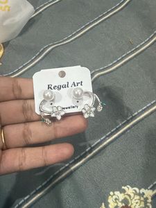 Regal Art Pearl Flower Earrings