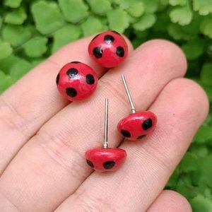 Marientte Miraculous Ladybug Stud Earrings