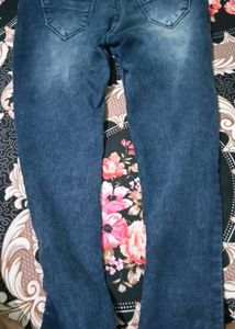Stylish Blue Denim Jeans