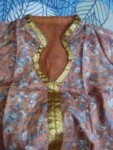 Selling Silk Kurti For Women In ₹800