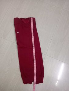 New maroon men's sweater Tshirt