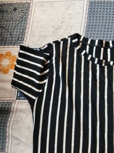 Striped Black &amp; White Tunic Top