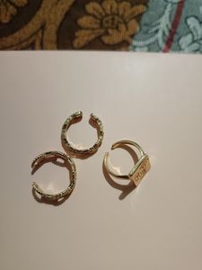 Set of 3 Chic Gold Rings