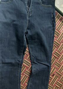 stretchable bootcut jeans