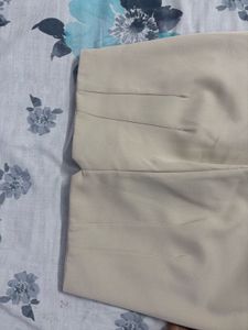 Beige Pants - Classic &amp; Versatile