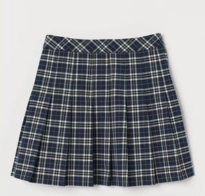 H&amp;M Plaid Pleated Skirt