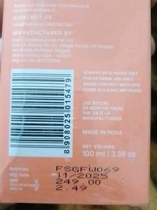 Foxtale Super Glow Face Wash
