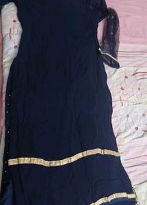 Elegant Navy Blue Kurta Set with Gold Embellishmen