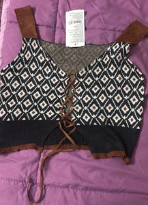 Stylish Tie-Up Crop Top