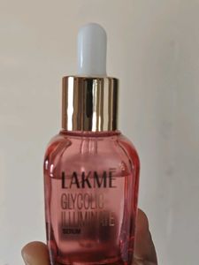Lakme Glycolic Illuminate Serum