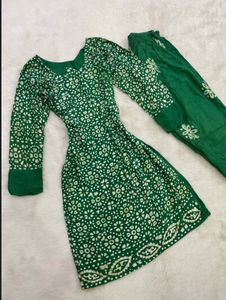 Green Batik Print Kurta Set