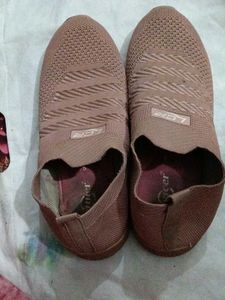 Comfortable Knit Slip-On Shoes