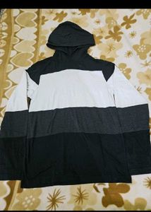 Here&Now Hoodie T-Shirt