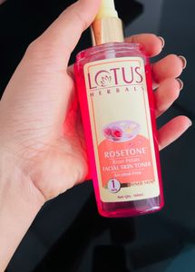 Lotus Herbals Rosetone Facial Toner
