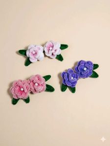 Cute Rose Hair Clips (Set of 2)