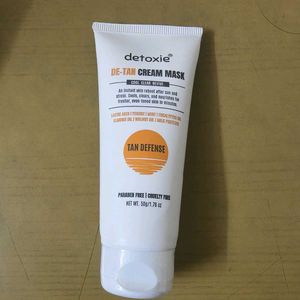 Detoxie  detan cream mask