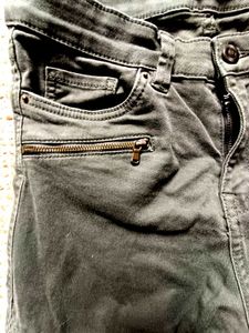 H&amp;M LOGG olive green moto jeans f
