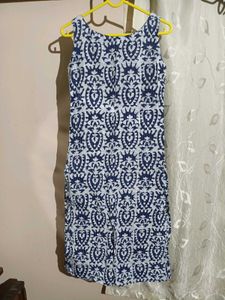 Anayna Blue &amp; White Printed Sleeveless Kurta