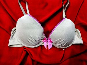 🇳🇿💫🎀Pretty Mauva Bra with Pink Lace Trim